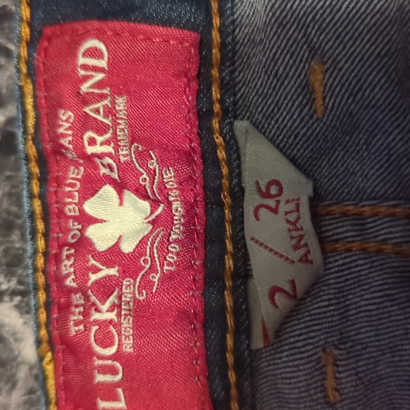 Lola👖 2/26 - Picture 13 of 16